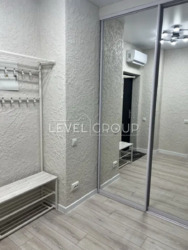 ������ 1 ��. �������� �� ����� 42, �.�������, ���������� ����� ���� 6