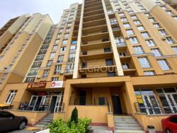 3-кімнатна квартира з терасою на 2-му поверсі в ЖК «Чайка», вул. В. Лобановського, 30, с. Чайки, Київська область фото 2 3-кімнатна квартира з терасою на 2-му поверсі в ЖК «Чайка», вул. В. Лобановського, 30, с. Чайки, Київська область фото 2