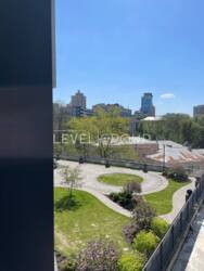 ������ 2-������� �������� � �� Greenville Park ������ ���� ������������� ����� ���� 8