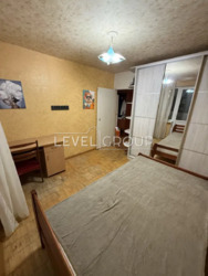 ��������� ������� 2-������� �������� � �������� ������ ����, ����� � ��������� ����� ����������( 650�) �� ��쳿�����(450�). ���� 3