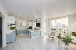 Продається 3-кімнатна квартира в ЖК «Варшавський» фото 1 Продається 3-кімнатна квартира в ЖК «Варшавський» фото 1