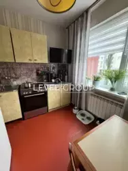 Продається доглянута 3-кімнатна квартира, пр. Червоної Калини 66А, Деснянський район. фото 18 Продається доглянута 3-кімнатна квартира, пр. Червоної Калини 66А, Деснянський район. фото 18