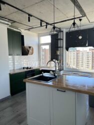 ������ 2-������� �������� 63 �2 � �� ParkLand �������� ���� 6