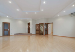 Продаж 4-кімнатної дворівневої квартири на Дарвіна фото 13 Продаж 4-кімнатної дворівневої квартири на Дарвіна фото 13