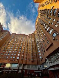 ������ 3-� �������� �� ���. ���������� ������, 2 (����� �������) � ������ ��������. ���� 17