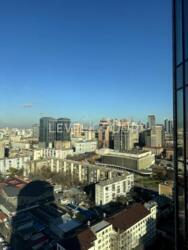 ������ 3-� � �� �����-����� A-136 Highlight Tower ���� 20