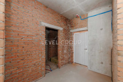  Edelweiss House 1 56,402  72  .  9