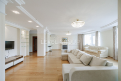 ����������� � ������ 3-������� �������� 212 �² � �� �ĳ����� ������� ������ ��������, 27� � ����� ���� ���� 14