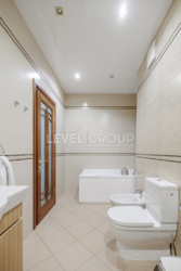 ����������� � ������ 3-������� �������� 212 �² � �� �ĳ����� ������� ������ ��������, 27� � ����� ���� ���� 6