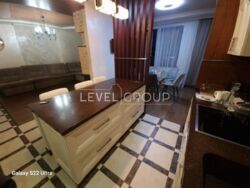 ������ 2�� �������� �� Park Avenue VIP ���� 10