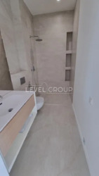   (2932)   Renaissance Residence (.. 4)  4