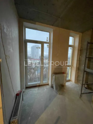  82/96 2  Comfort Town.  .   .  10