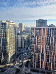 ������ ������������� 9 ��������� �������� ��������� 555� � ������� �� ��������� ���� 33