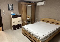 ��������� 1-������� �������� �� ���������� ����� � ������ ������ (����� 6�). ���� 1