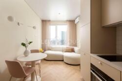 ������ �������� 1-� ������� (43 ��.�.) �������� � ����� ����� �� ��������� ���� 2