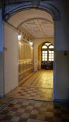 Продаж 1кім кв 80м2 ВИД!!! НА Андріївський узвіз, Перший поверх ЦЕНТР. фото 14 Продаж 1кім кв 80м2 ВИД!!! НА Андріївський узвіз, Перший поверх ЦЕНТР. фото 14