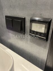 1  452  4