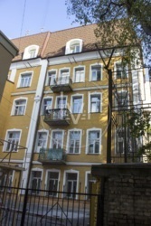 Продам 5-кімнатну квартиру вул.Ярославів Вал ,м. Золоті Ворота. фото 1 Продам 5-кімнатну квартиру вул.Ярославів Вал ,м. Золоті Ворота. фото 1