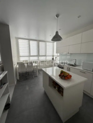 ������ ����� 1 ������� � �� ³������� ���� 10