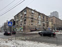 Продаж 2-кімнатної квартири в сталінці на Івана Федорова вул., 6 фото 8 Продаж 2-кімнатної квартири в сталінці на Івана Федорова вул., 6 фото 8