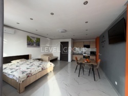 ������ 1 ��. �������� � �� 4U � ��������, 40�2 ���� 5