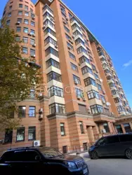 Пропонується на продаж 4к.квартира на Печерську, бул. Лесі Українки,23-А. фото 1 Пропонується на продаж 4к.квартира на Печерську, бул. Лесі Українки,23-А. фото 1