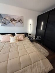 ������ 2-������� �������� � �� Park Avenue ���� 12