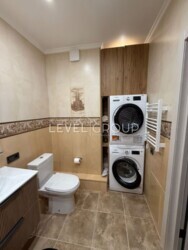 ������ 2-������� �������� � �� Park Avenue ���� 13