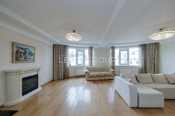 ����������� � ������ 3-������� �������� 212 �² � �� �ĳ����� ������� ������ ��������, 27� � ����� ���� ���� 21