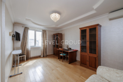 ����������� � ������ 3-������� �������� 212 �² � �� �ĳ����� ������� ������ ��������, 27� � ����� ���� ���� 16