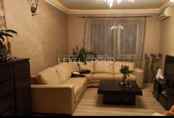 ������ 3-������� �������� �� ������� ���������-���������, 6/2. ���� 1