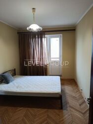 Продам двокімнатну квартир біля метро Героїв Дніпра фото 1 Продам двокімнатну квартир біля метро Героїв Дніпра фото 1