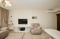    3-    4 , .  () 3  4