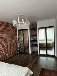 ��������� ������� �� ���� ������� �������� �� �������: �. ���, ���. �������, 27 (�������) ���� 10