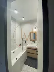 2  70 .   Podil Plaza & Residence    21
