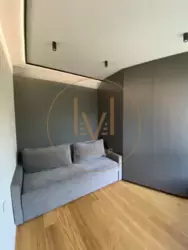2  70 .   Podil Plaza & Residence    17