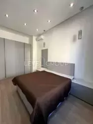  2  . , 23,  61,8 ..  3