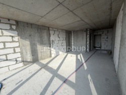 ������ 1 ������� �������� � �� 4U �� ���. ����� �������, 1-� ���� 8