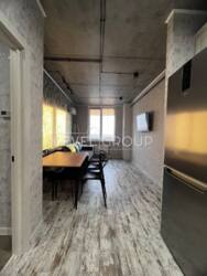  1-      Crystal Avenue  10