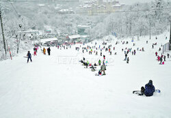  3.  , ', . ', 19  16