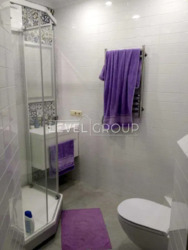 Простора світла 3-кімнатна квартира з дизайнерським ремонтом. фото 13 Простора світла 3-кімнатна квартира з дизайнерським ремонтом. фото 13