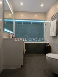 Простора світла 3-кімнатна квартира з дизайнерським ремонтом. фото 11 Простора світла 3-кімнатна квартира з дизайнерським ремонтом. фото 11