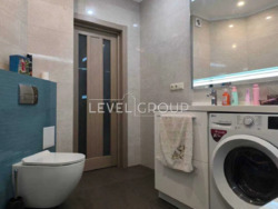 Простора світла 3-кімнатна квартира з дизайнерським ремонтом. фото 12 Простора світла 3-кімнатна квартира з дизайнерським ремонтом. фото 12