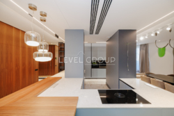 Унікальна квартира з терасою — 187 м² простору, стилю та комфорту фото 3 Унікальна квартира з терасою — 187 м² простору, стилю та комфорту фото 3