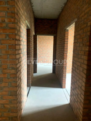 ��������� ������ 2-������� �������� (�����������) � �� Crystal Park Tower (�����-����). ���� 4