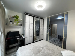  2.    'WELCOME HOME'  5