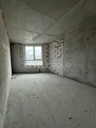    1    Podil Plaza & Residence  4