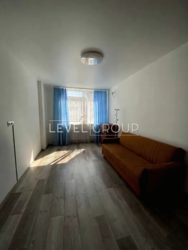 Продається 2к квартира . 67м2. Варшавський мікрорайон фото 5 Продається 2к квартира . 67м2. Варшавський мікрорайон фото 5