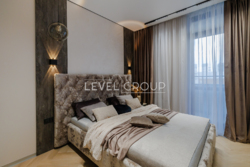  2-()       Crystal Park Tower  14