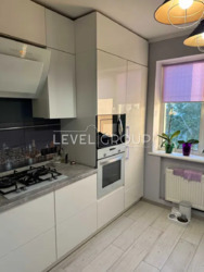 Продаж 3 кімнатної квартири біля метро Харківська фото 4 Продаж 3 кімнатної квартири біля метро Харківська фото 4